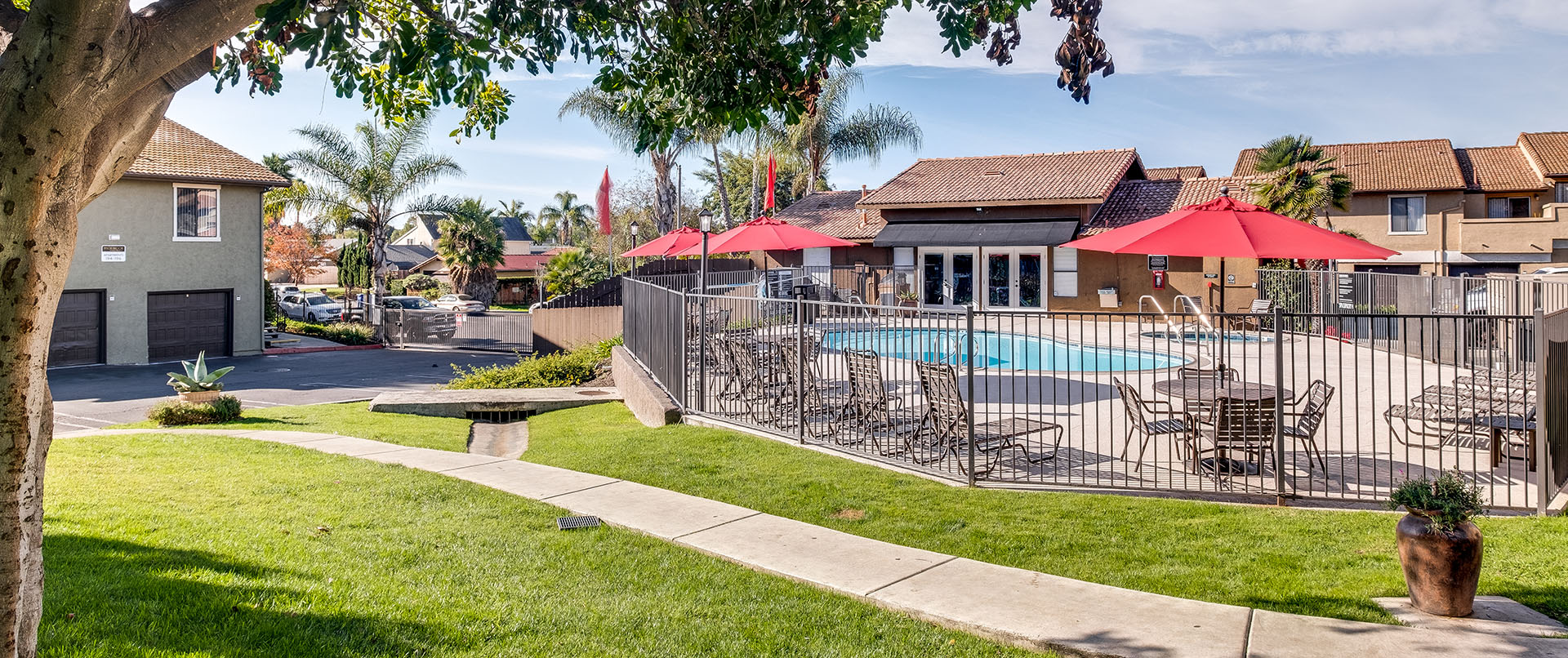 Apartments in Vista, CA l Taylor Brooke Apartment Homes